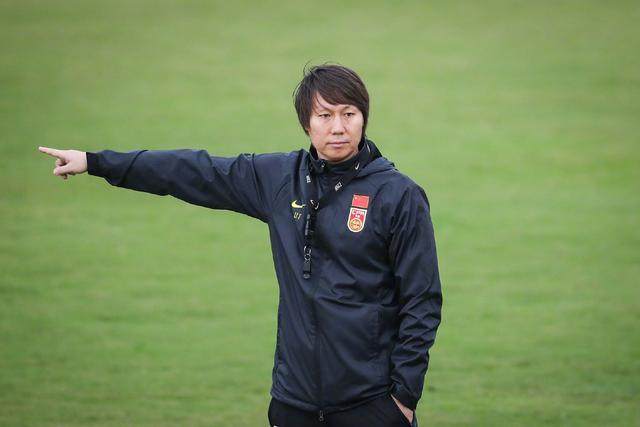 8868体育-京媒：两连败让李铁背负压力 国足要减压轻装上阵