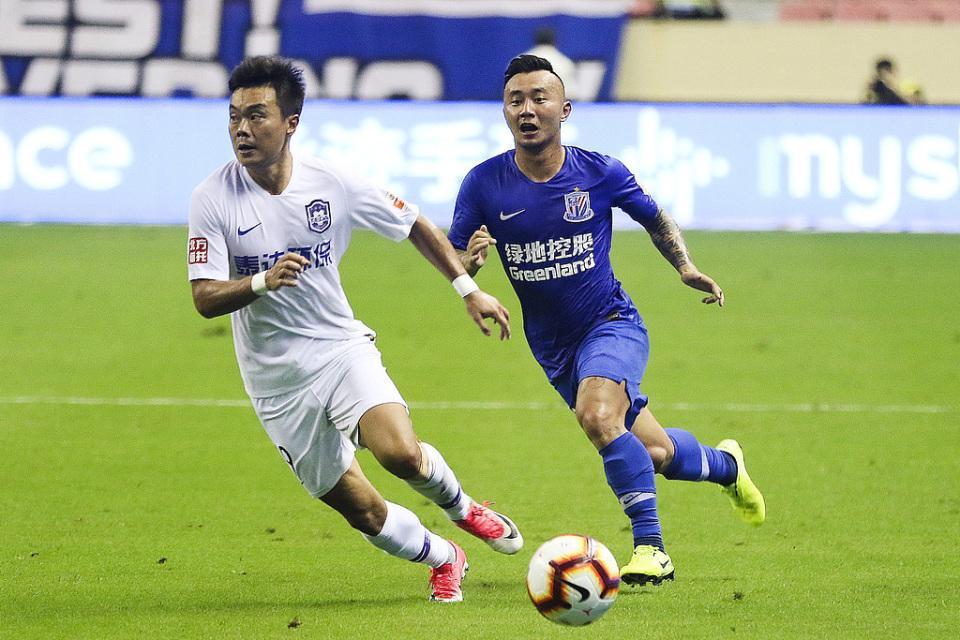 8868体育-中超9队被罚分！海港国安遭扣5分，泰山河南罚6分，蓉城等7队幸免